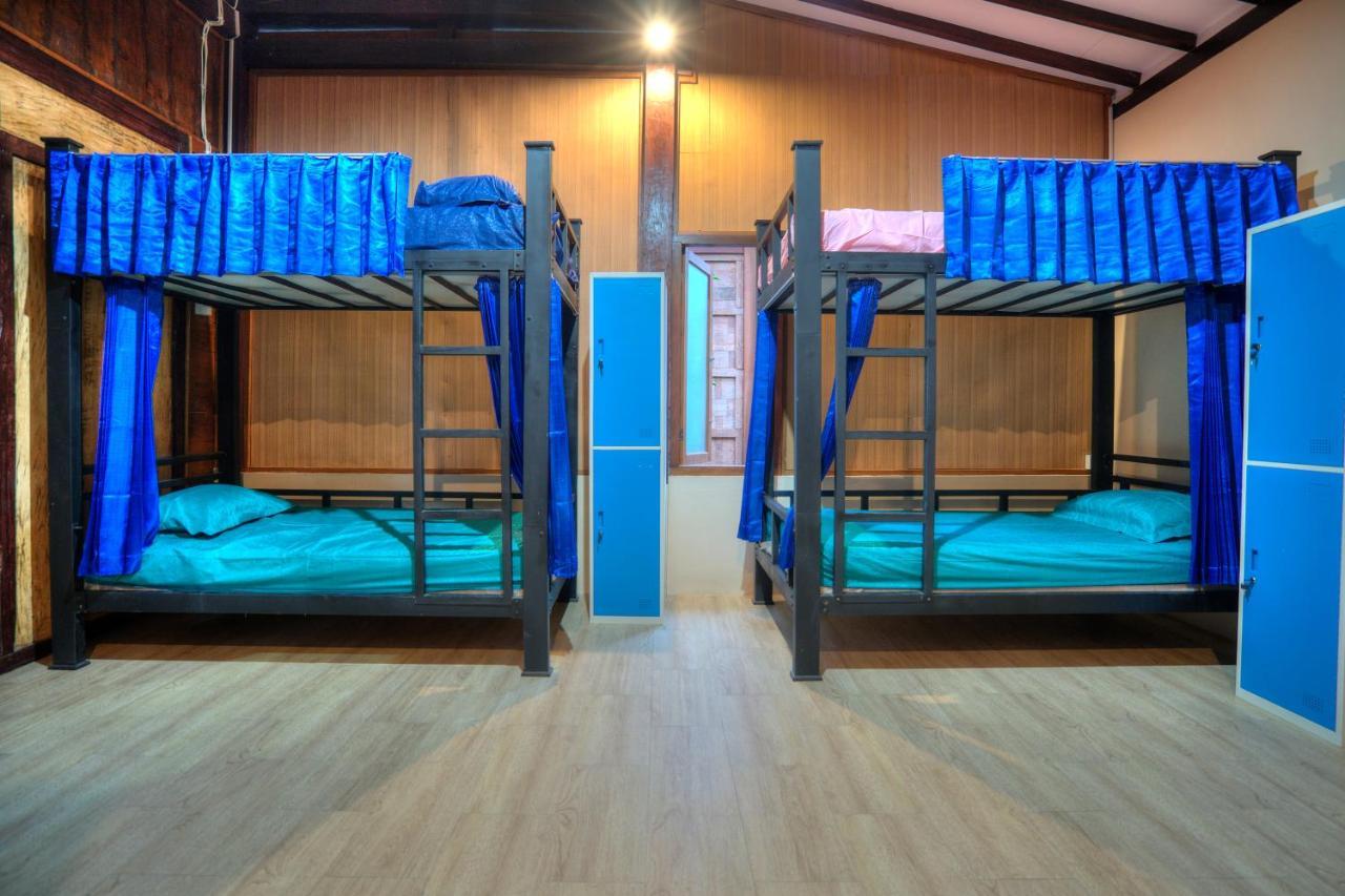 Homestay Bata Merah