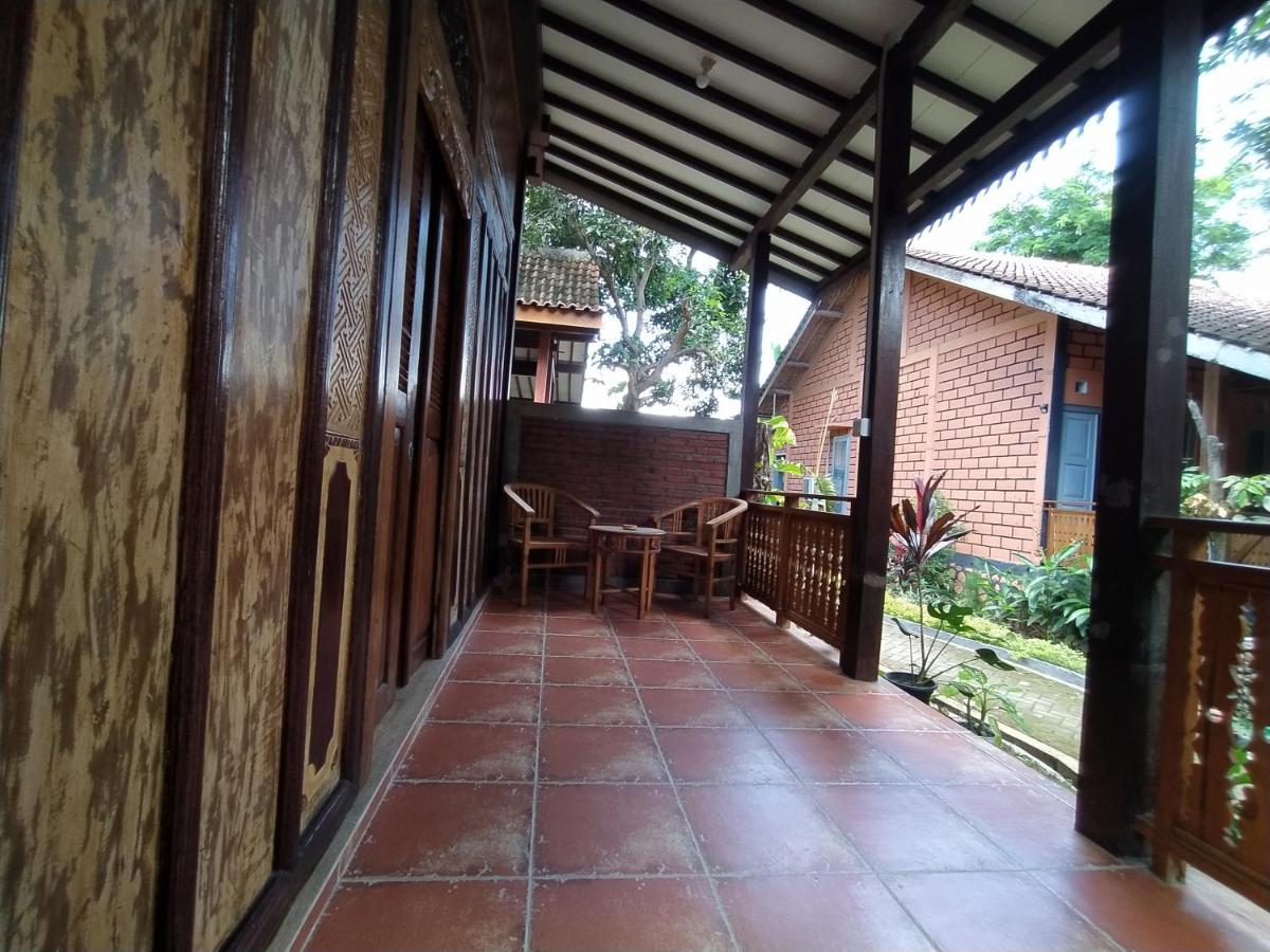 Homestay Bata Merah *